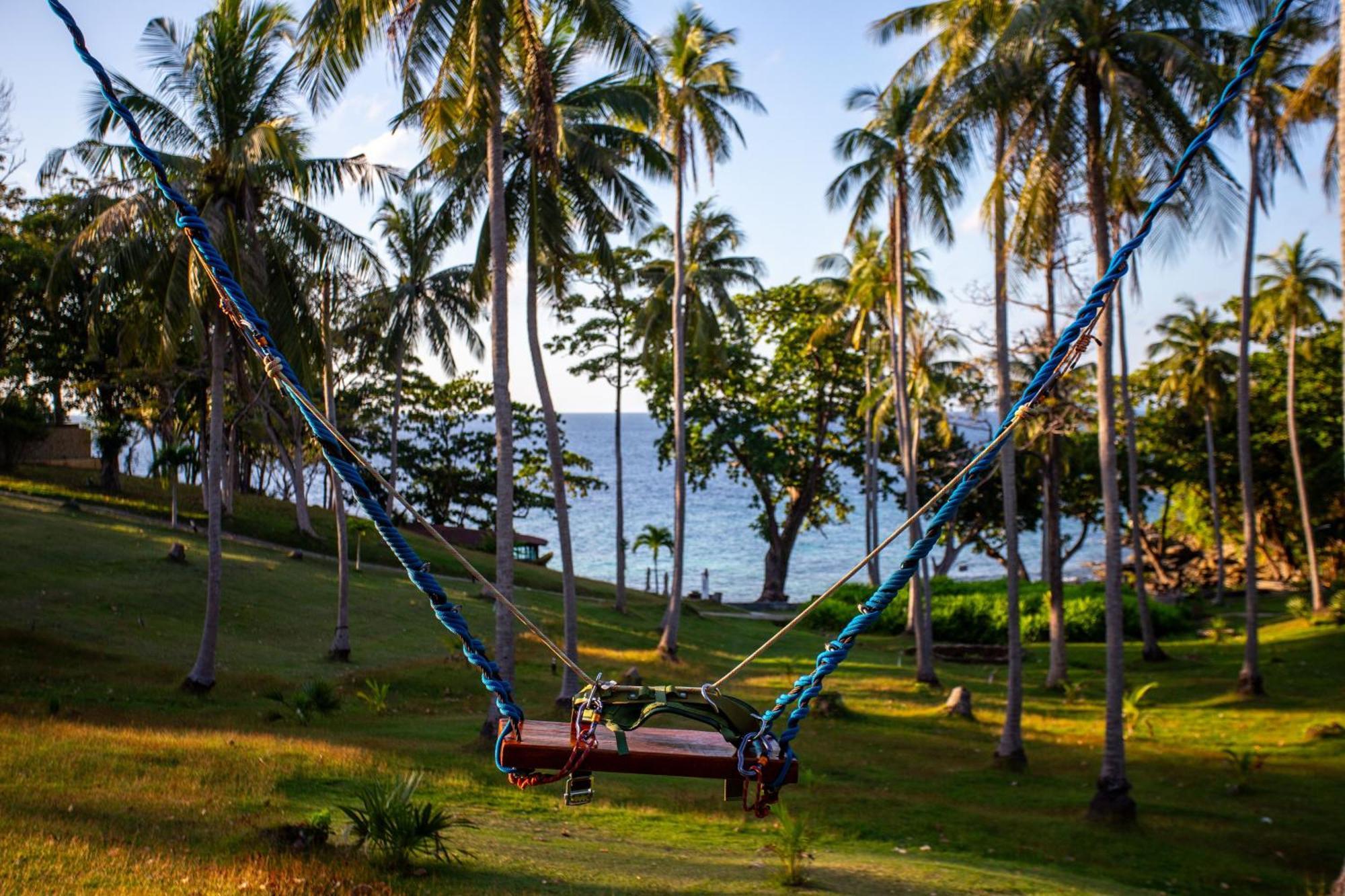 Ban Raya Resort And Spa Koh Racha Yai Exterior photo
