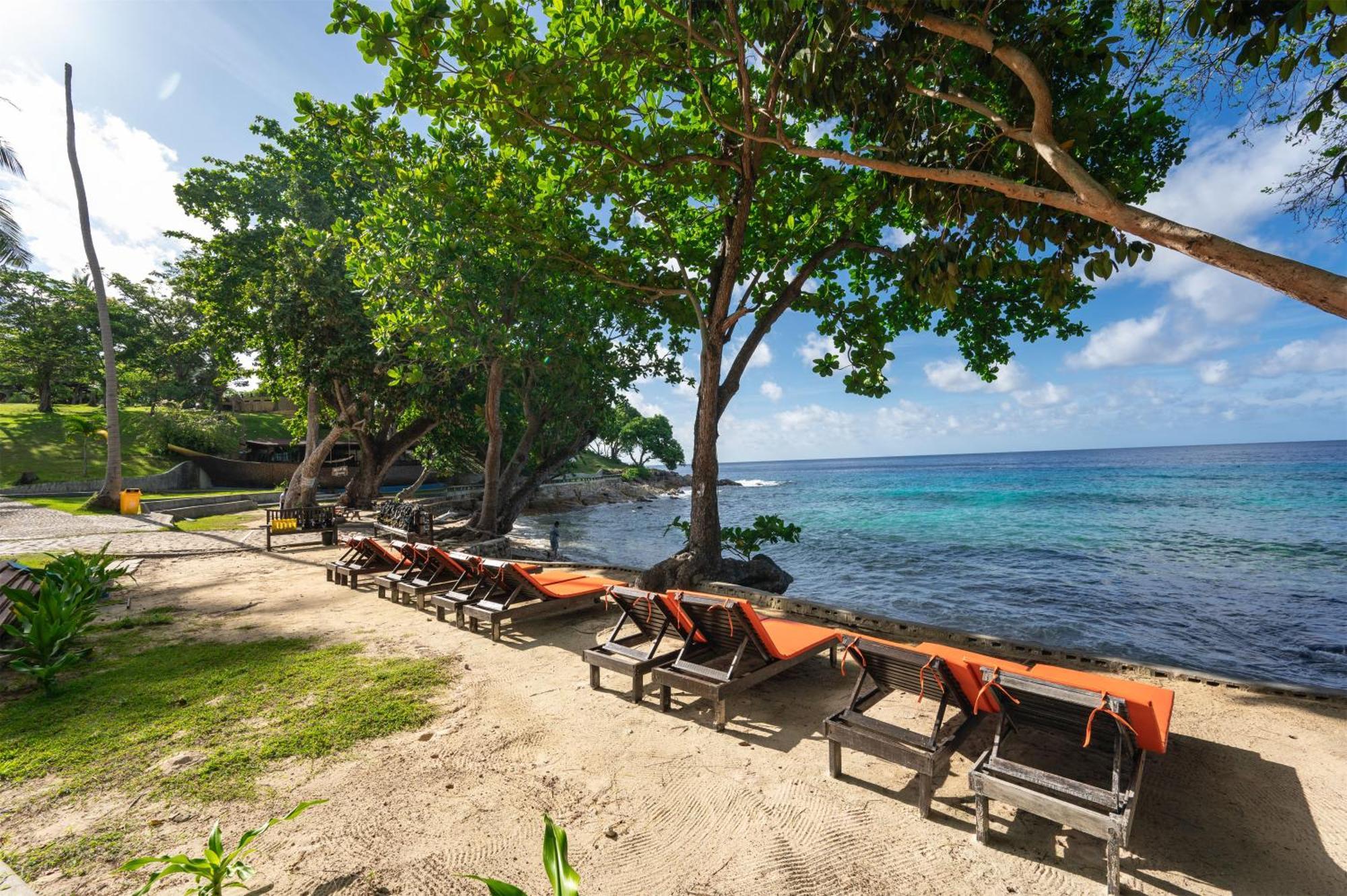 Ban Raya Resort And Spa Koh Racha Yai Exterior photo